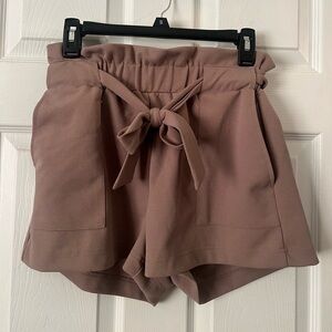 Streetwear Society Dress Shorts. NWT. Size small